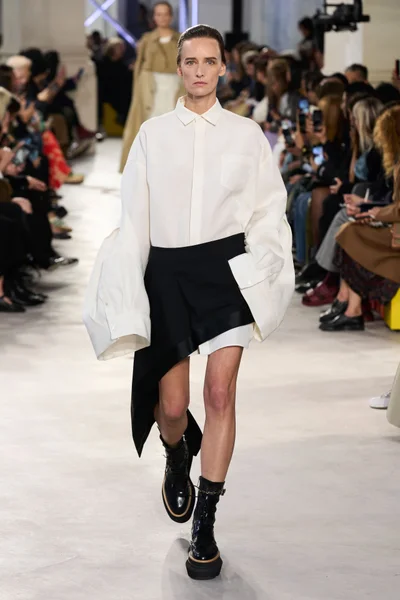 Look 31